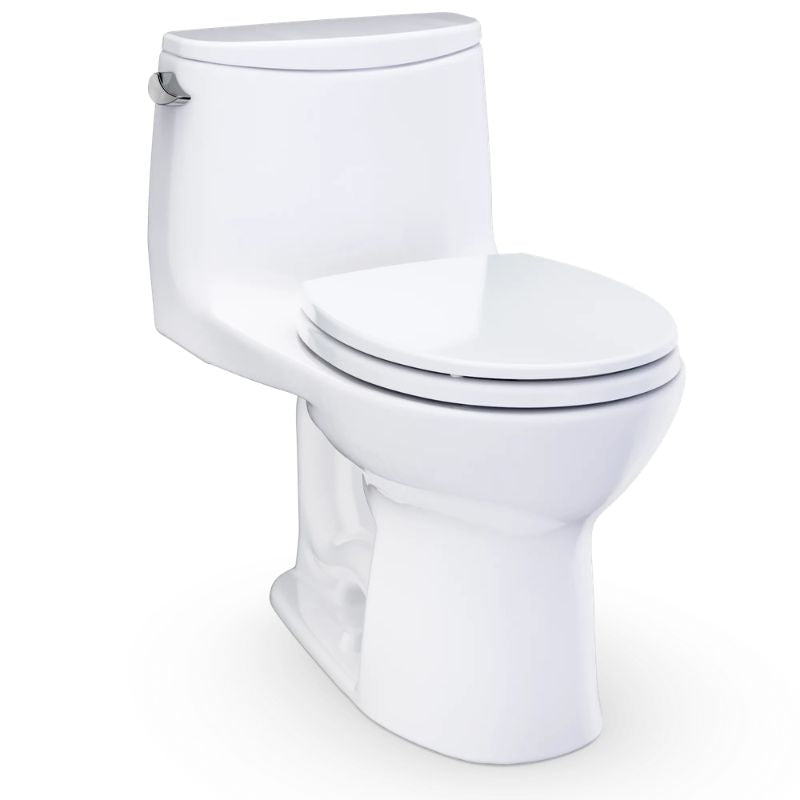 TOTO Ultramax One-Piece Round Bowl Toilet - 1.6 GPF - White toilet on a white background